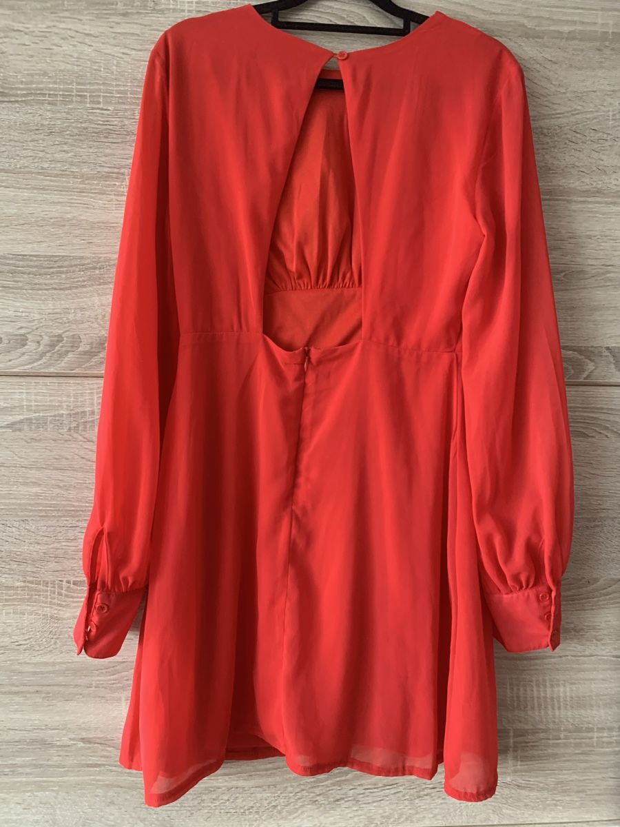 Vestiti: Robe rouge chic – Nuovo (secondo la descrizione) da Montreux venduto da Izapeche811 3