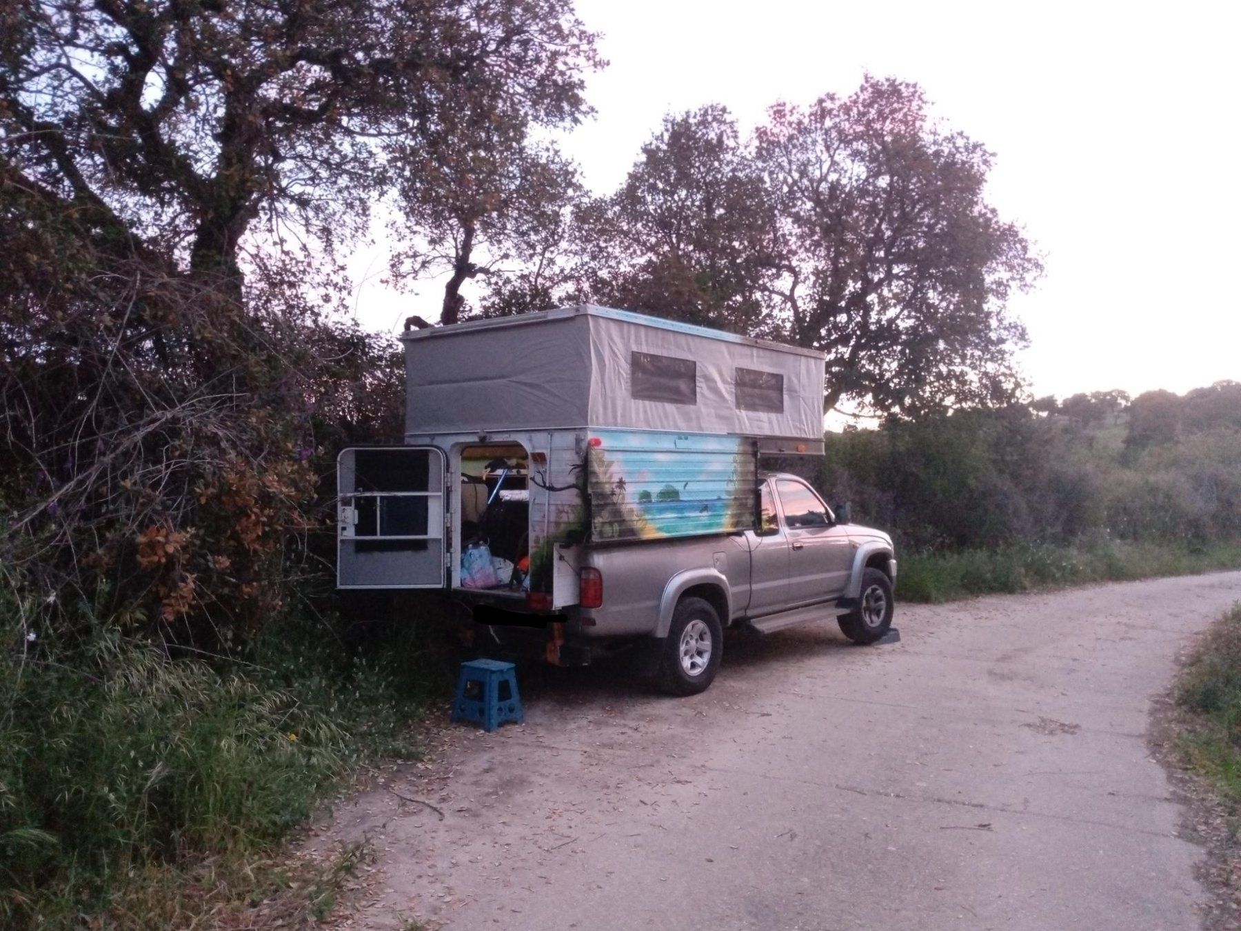 Camping Fahrzeuge: Wohnkabine Four Wheel Camper Wildcat – Gebraucht aus Zürich von Kampfsalami87 3