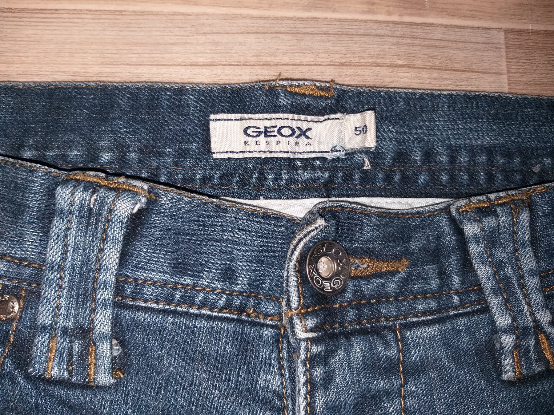 Jeans: Jeans GEOX     Taille/Grosse 50 (M) – Usato da Cossonay-ville venduto da Super-Price-Quality 2