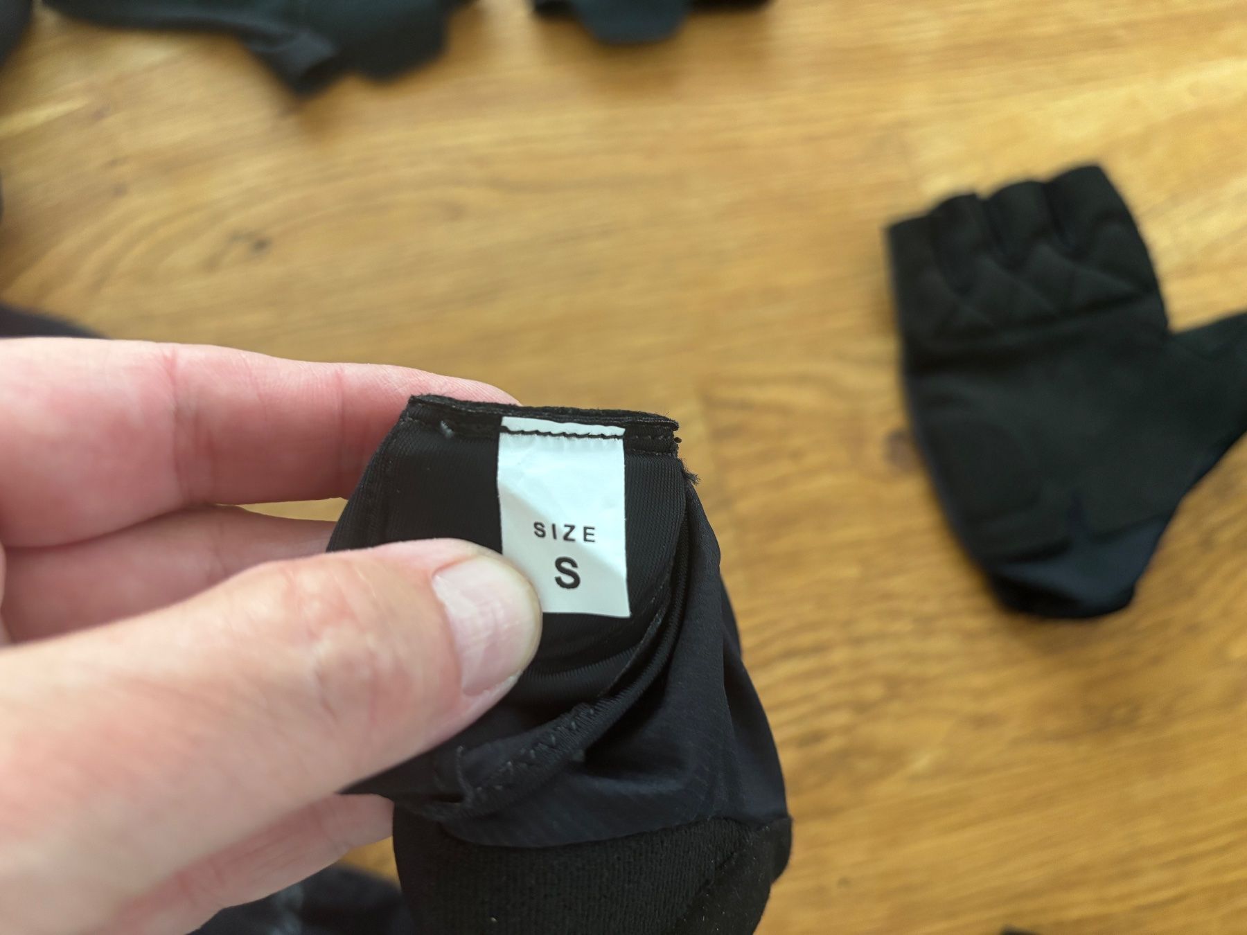 Assos Sonstige Accessoires für Herren: Assos Rennradhandschuhe gr S – Neu (gemäss Beschreibung) aus Geuensee von sonnetje 2