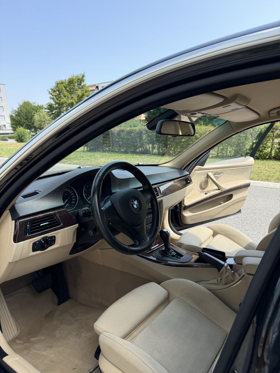 Autos: BMW 325i – Gebraucht aus La Tour-de-Trême von mel_xp5s 2