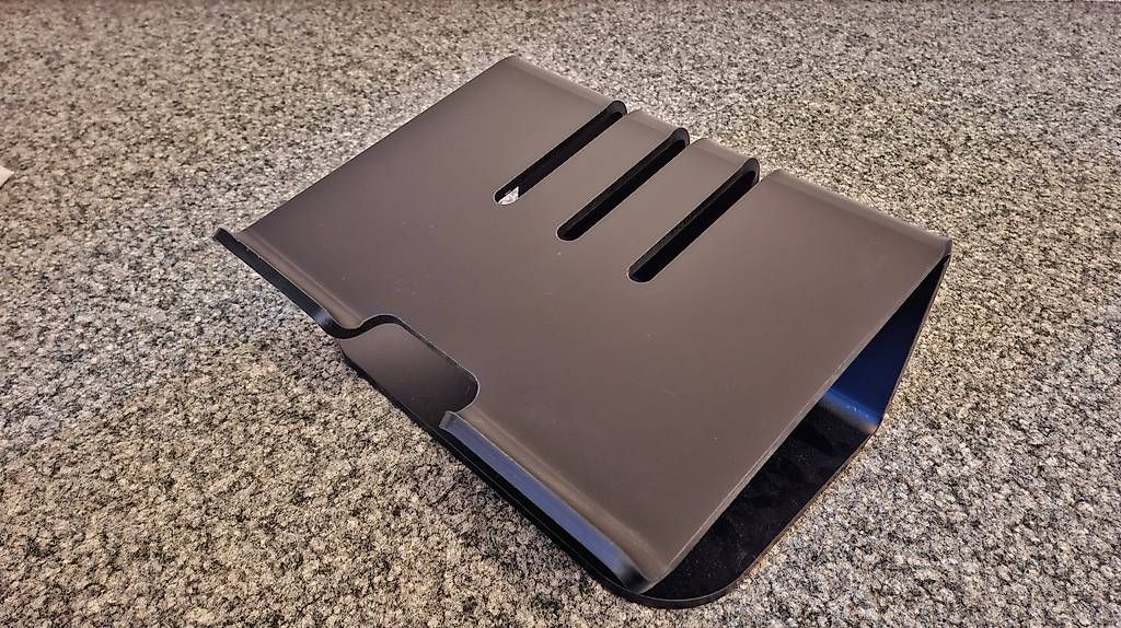 Racks & Cavalletti: Laptop-Ständer – Usato da Zofingen venduto da ms_leading