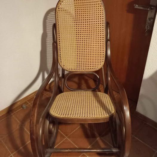 Thonet Sedie: Schaukelstuhl Vintage Thonet-Stil – Usato da Hochwald venduto da motowear-secondhand 2