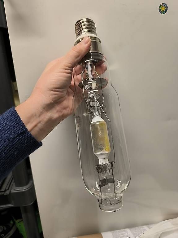 Osram Lampade: Glühbirne Osram Powerstar 1000W E40 – Usato da Kehrsatz venduto da Galopom 1