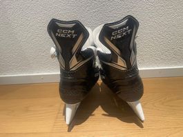Eishockeyschlittschuhe CCM Next