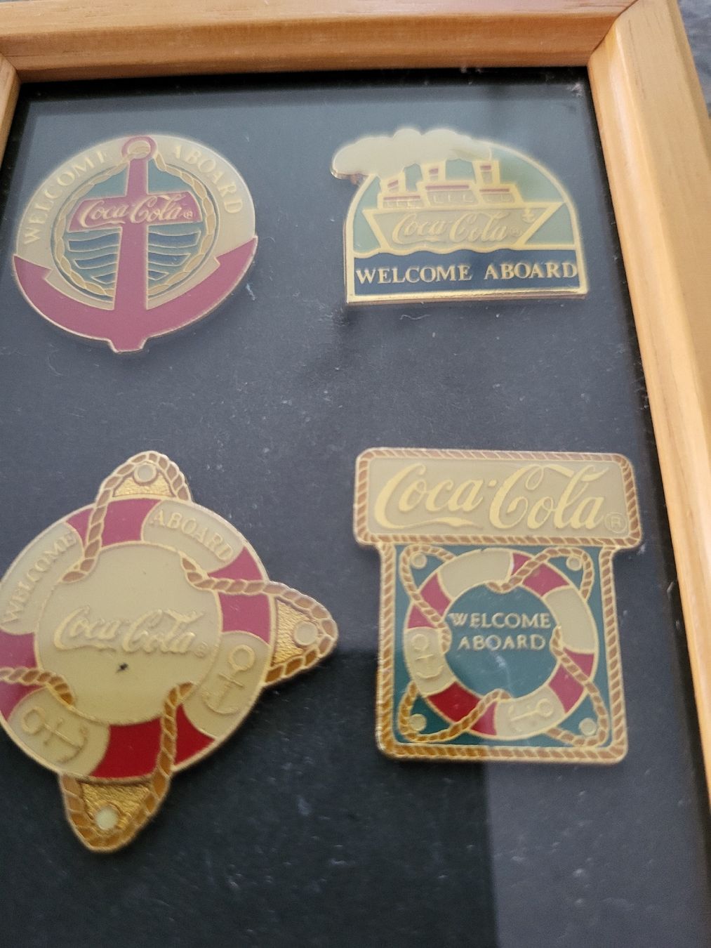 Coca-Cola Placchette & Badge: pins coca cola 4 stk. – Usato da Buttikon SZ venduto da sefa02 1