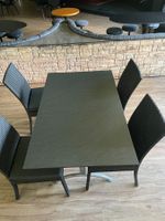 Bistro Tische 4 Stück mit 22 Stühle
