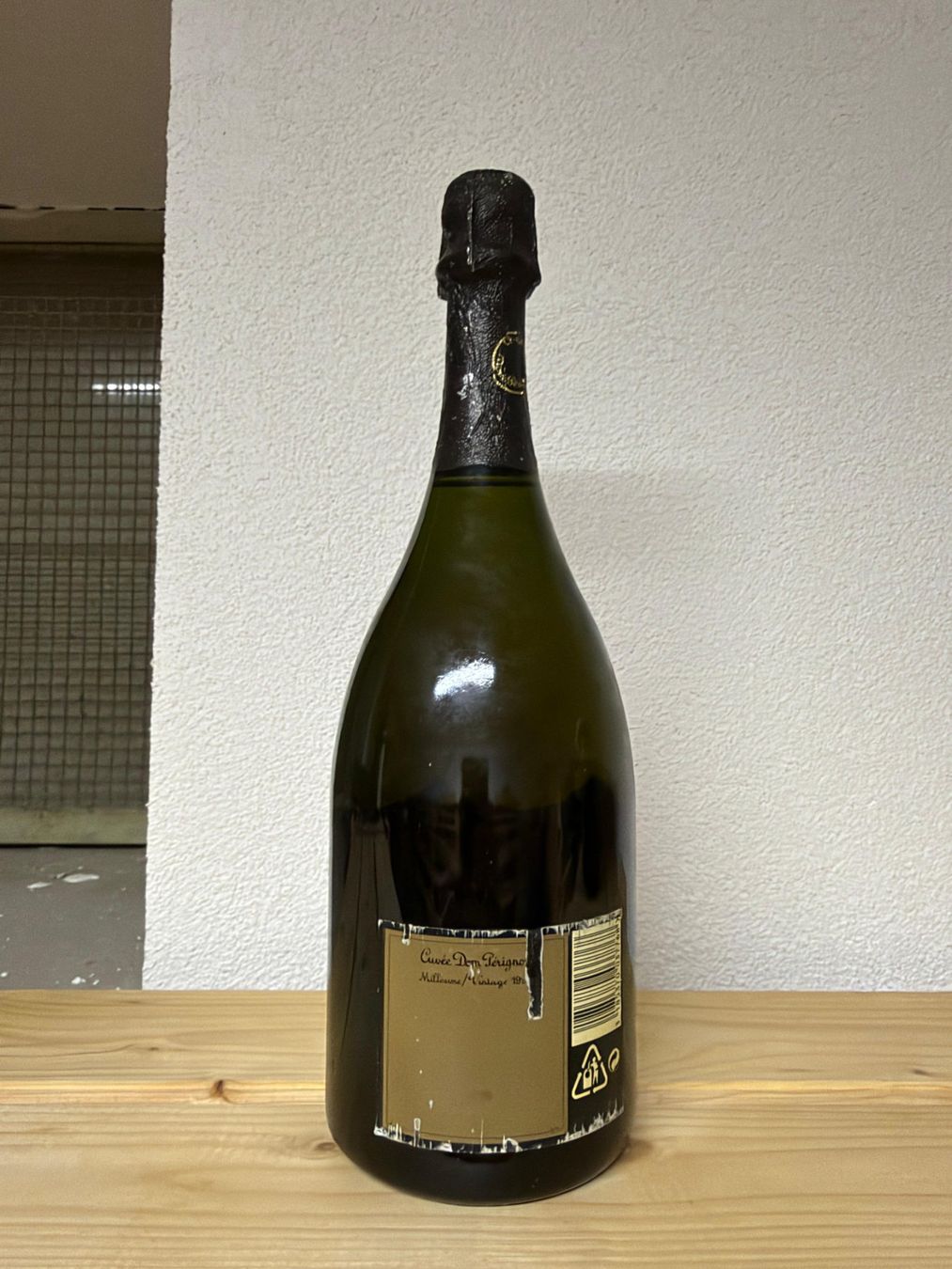Vino: Cuvée Dom Pérignon Vintage 1992 – Nuovo (secondo la descrizione) da Fescoggia venduto da AmazingDesignObjects 2