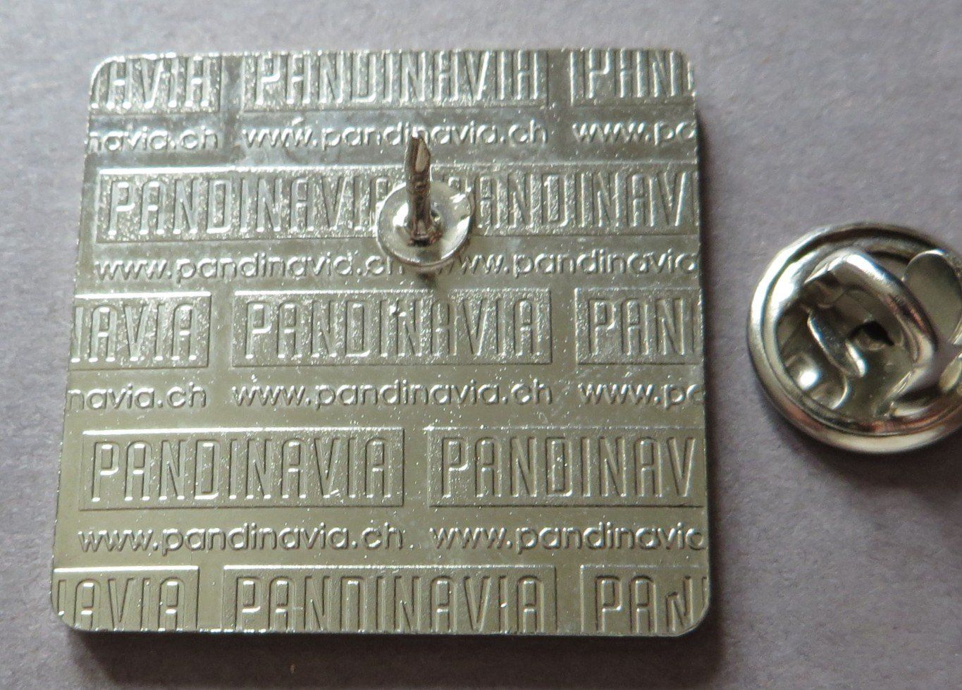 Plaketten & Abzeichen: PIN, EIDGENÖSSISCHES JODLERFEST INTERLAKEN 2011 – Gebraucht aus Neuhausen von luckimucki 1