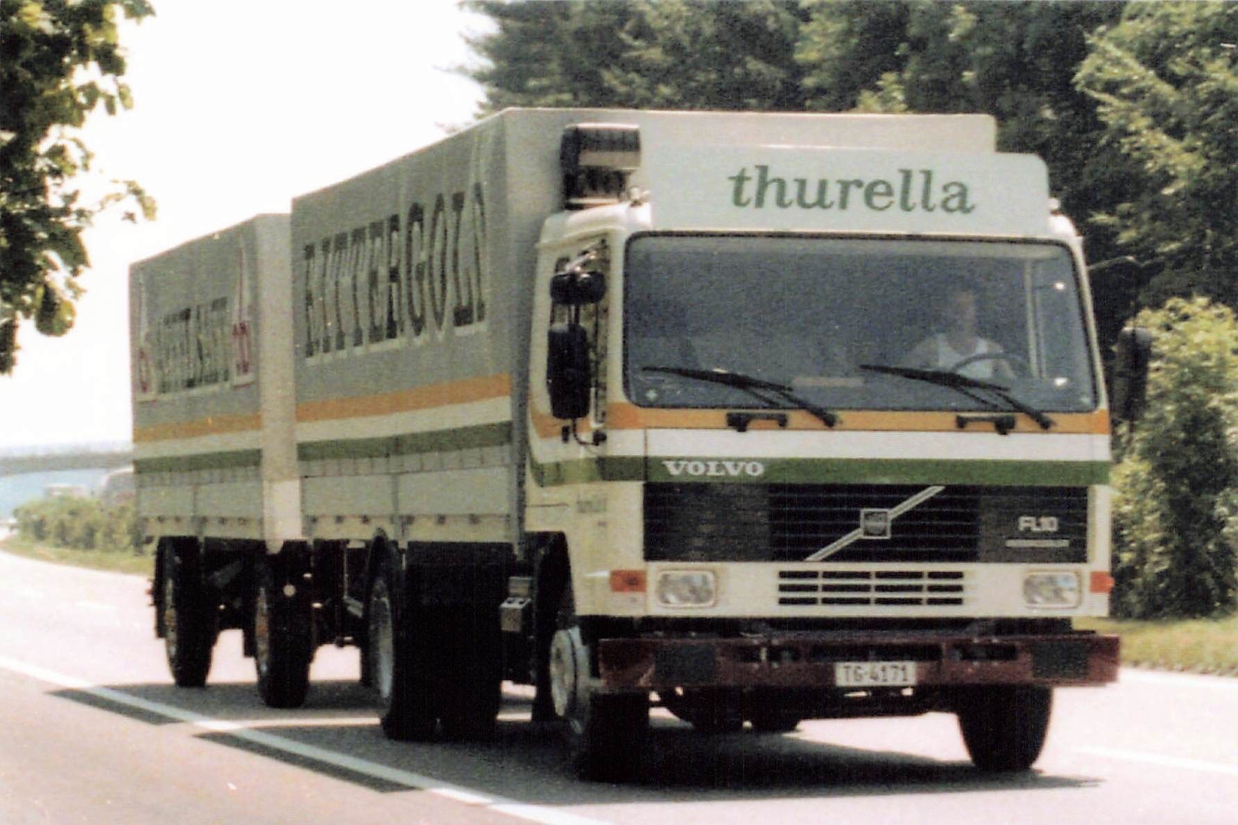 Ansichtskarten: Volvo FL10 (TG) – Sattelzug Thurella Getränketransport – Gebraucht aus Biasca von Blenio71