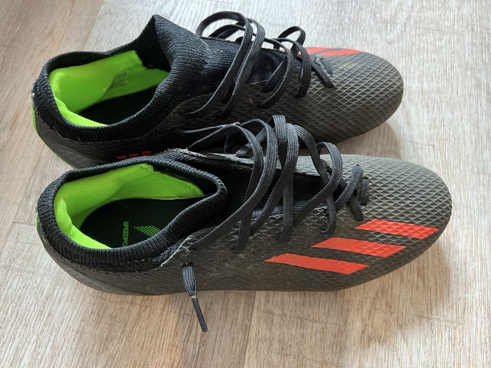 Adidas Fussballschuhe Gr.43 1 3 kaum gebraucht Kaufen auf Ricardo