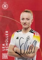 Lea Schüller Autogramm handsigniert DEUTSCHLAND 2024