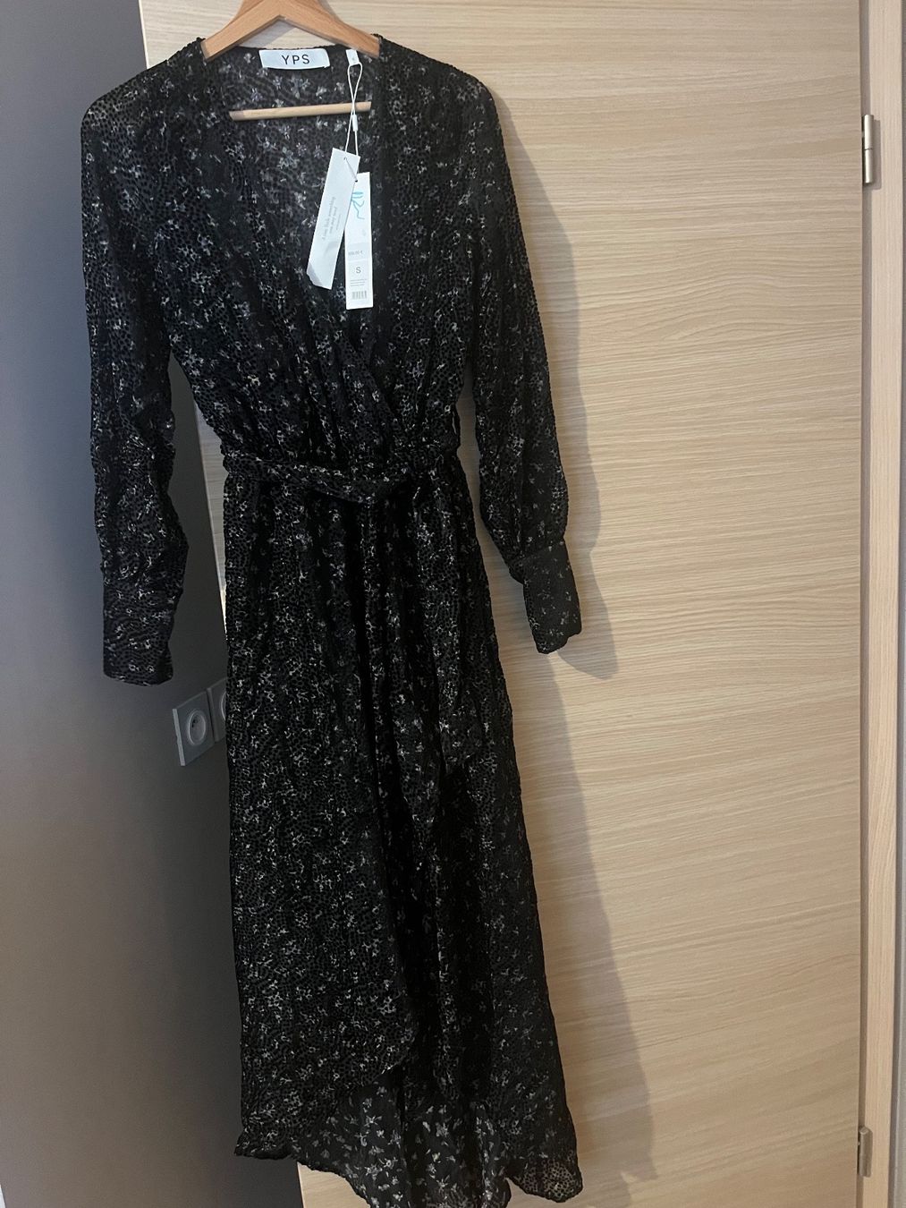 Vestiti: YPS dress S – Nuovo e nell'imballaggio originale da Affoltern am Albis venduto da lumbrera22 2