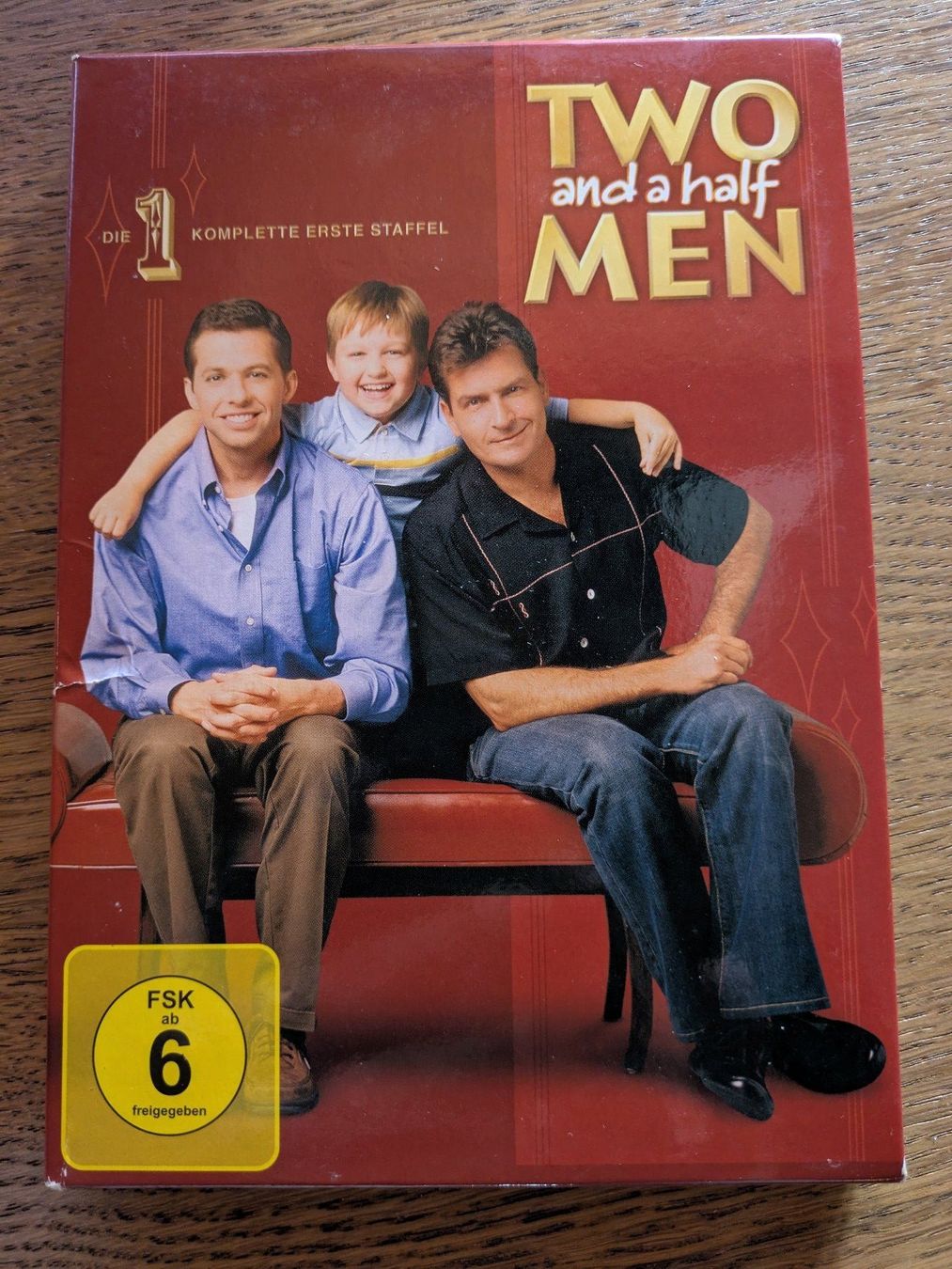 Tutti i DVDs: Two and a Half Men - Staffel 1 (DVD) – Usato da Männedorf venduto da Pacer19
