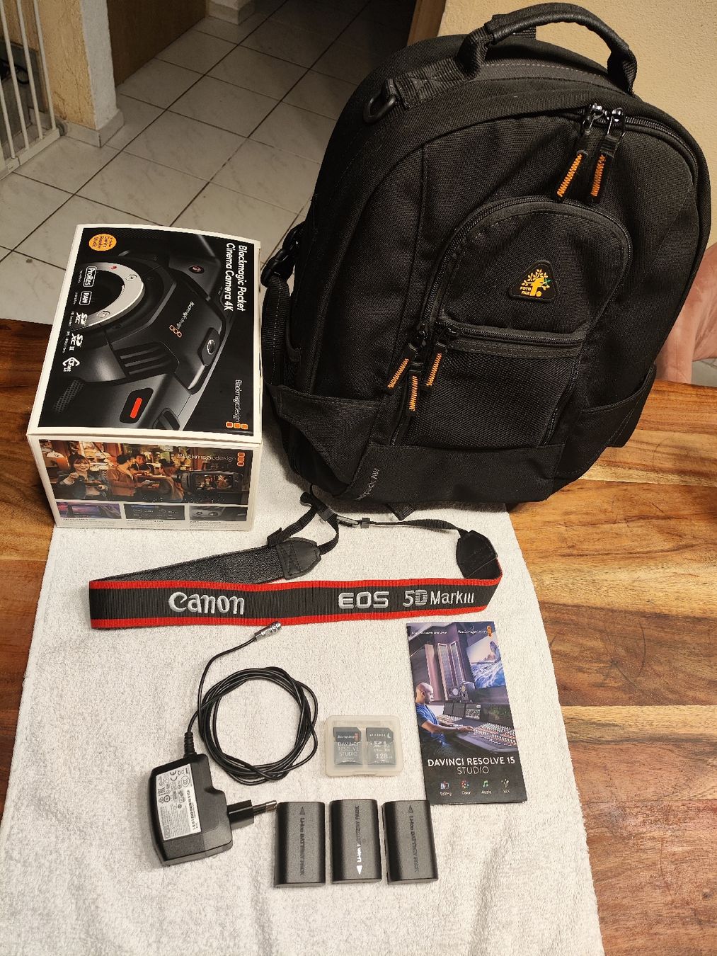 Fotocamera: Blackmagic Pocket Cinema Camera 4K, Panasonic Obje.H-FS14140 – Usato da Buchs AG venduto da Eugrom 6