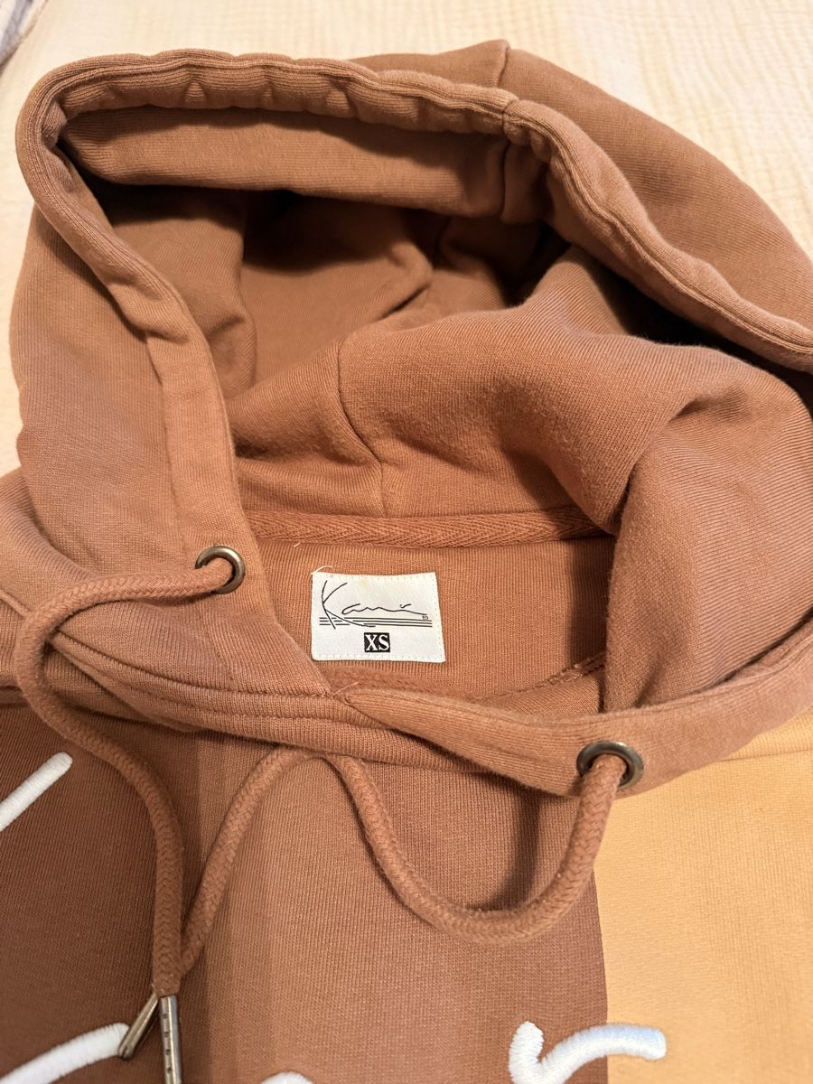 Maglioni & Felpe: KARL KANI,  Kapuzenpullover Braun/Beige Gr. XS – Nuovo (secondo la descrizione) da Basel venduto da sel_g 2