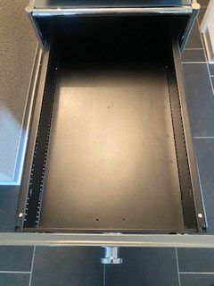 Banconi: Quadro grauer Rollcontainer – Usato da Wohlen b. Bern venduto da Gabbana2 3