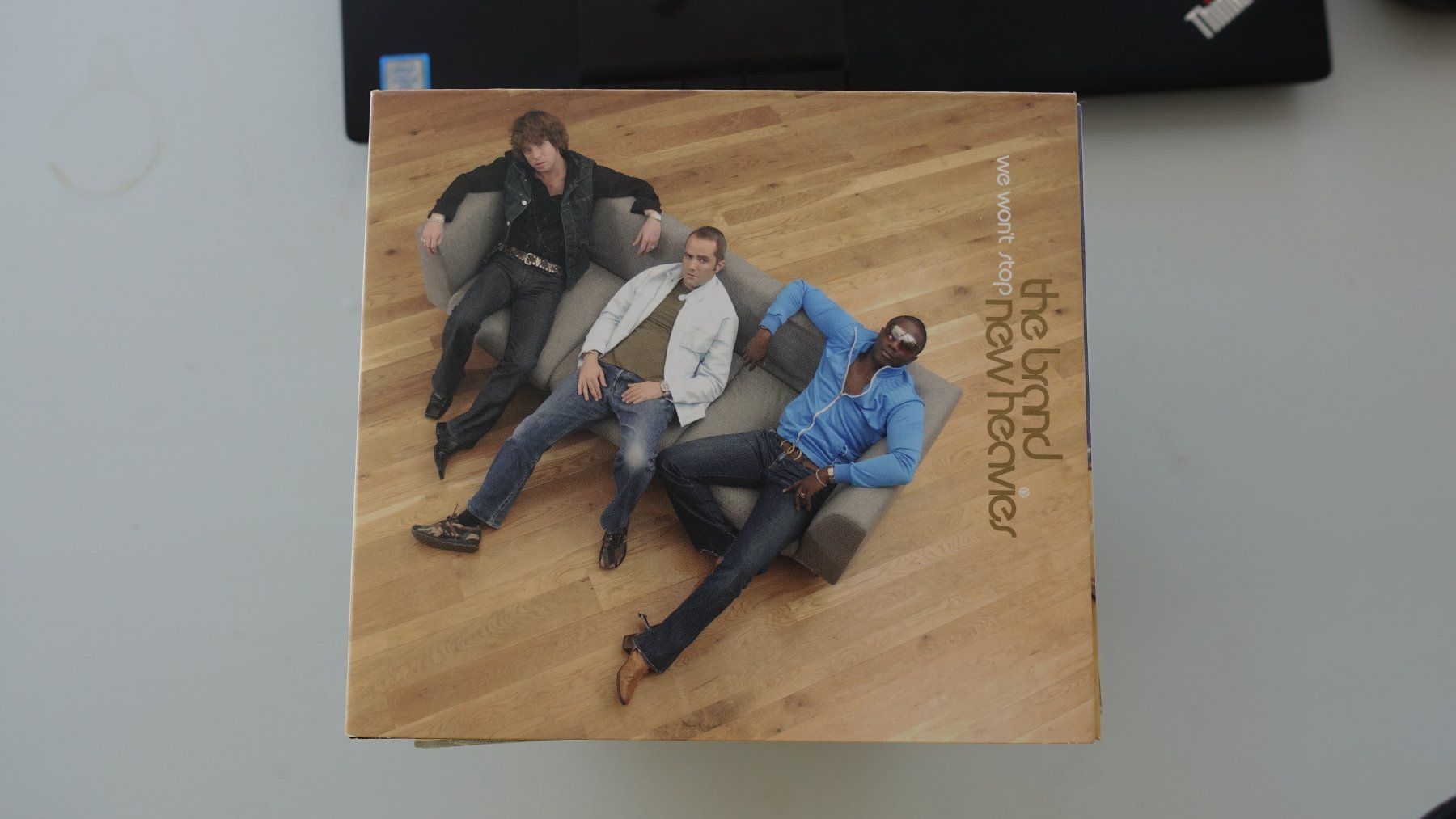 CD: CD - the brand new heavies - we won't stop – Usato da Schwyz venduto da Burnsdesign