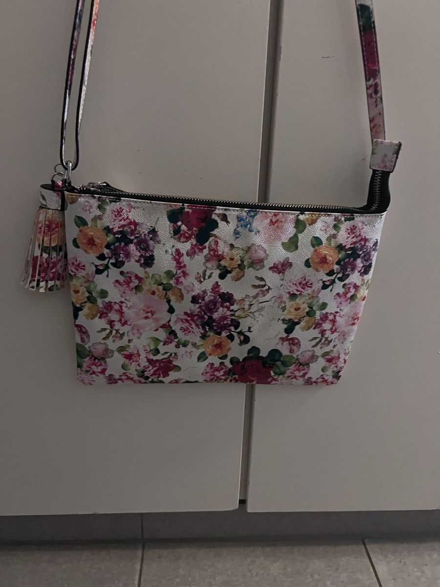 Taschen für Damen: Umhängetasche – Neu und originalverpackt aus Langenthal von Nu89 1