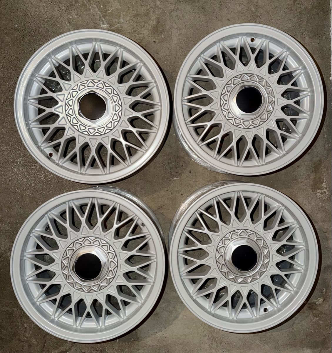 Bbs Cerchioni: BBS 359 4x100 VW BMW – Usato da Au ZH venduto da sara050