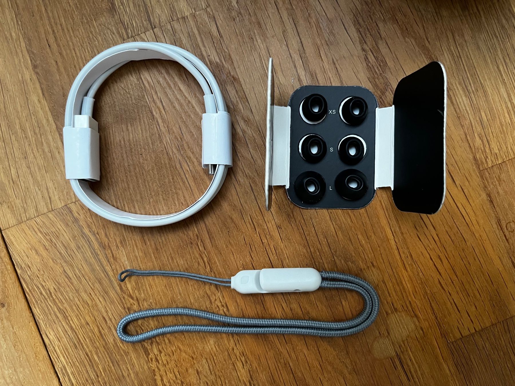 Cuffie: Matt Schwarz Buds mit Display & Noise Cancelling – Nuovo e nell'imballaggio originale da Winterthur venduto da AlienStore 1