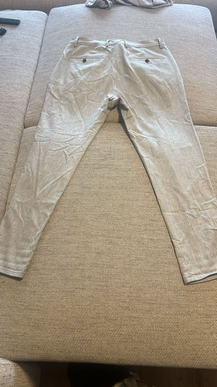 Zara Pantaloni: Zara Hose – Usato da Lengnau BE venduto da lor_m2wt 1