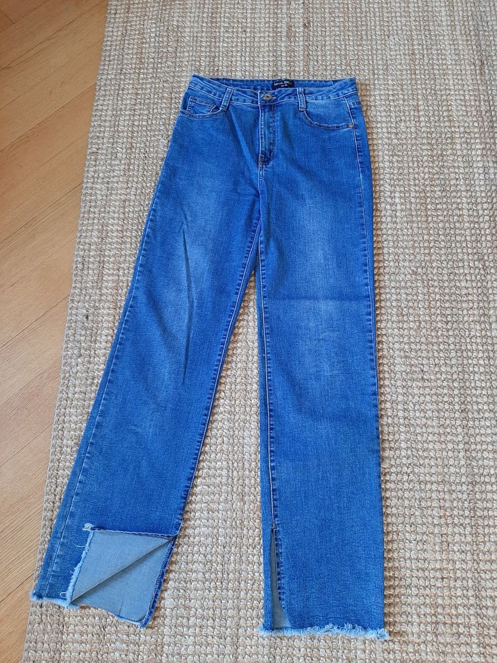Jeans: Jeans flare – Usato da Lausanne venduto da Cognitia