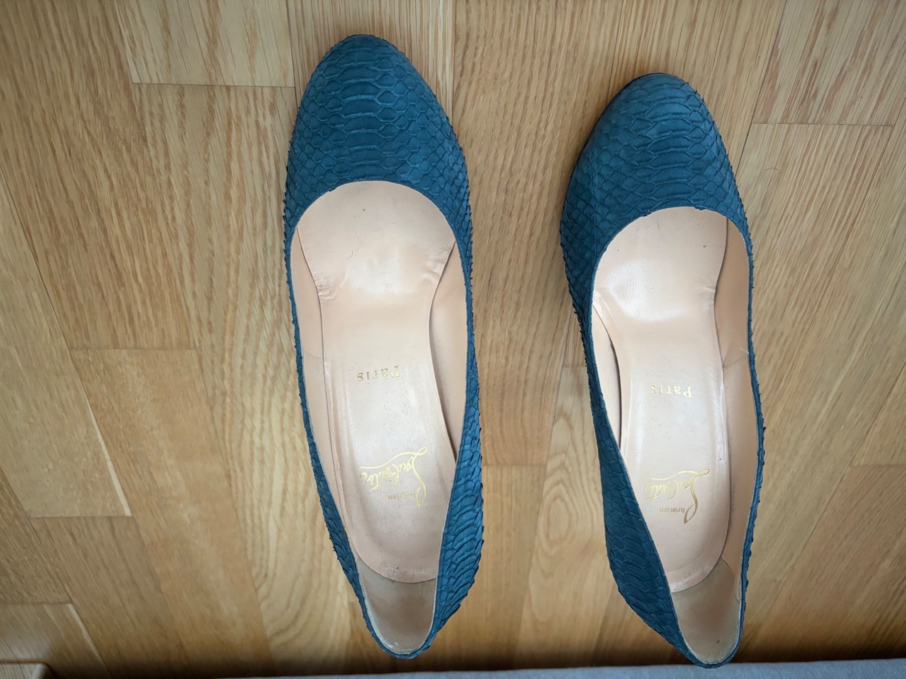 Christian Louboutin Scarpe da donna: Christian Louboutin blaue Highheels – Usato da Duebendorf venduto da tom_lp2m 1