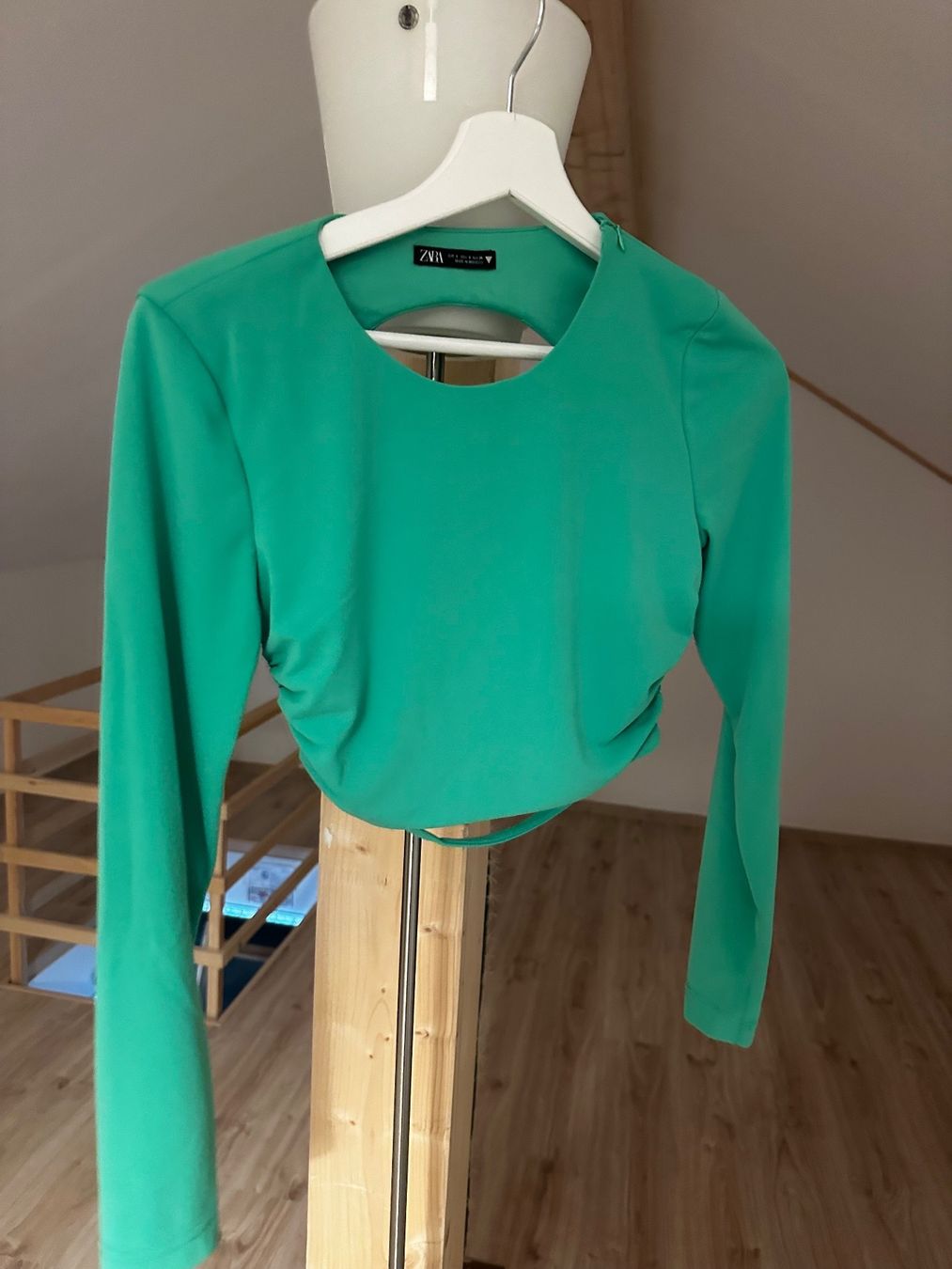 Zara T-shirt: T-shirt – Nuovo (secondo la descrizione) da Rapperswil BE venduto da aro_66tx