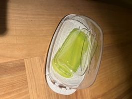 Butter und Käsebehälter