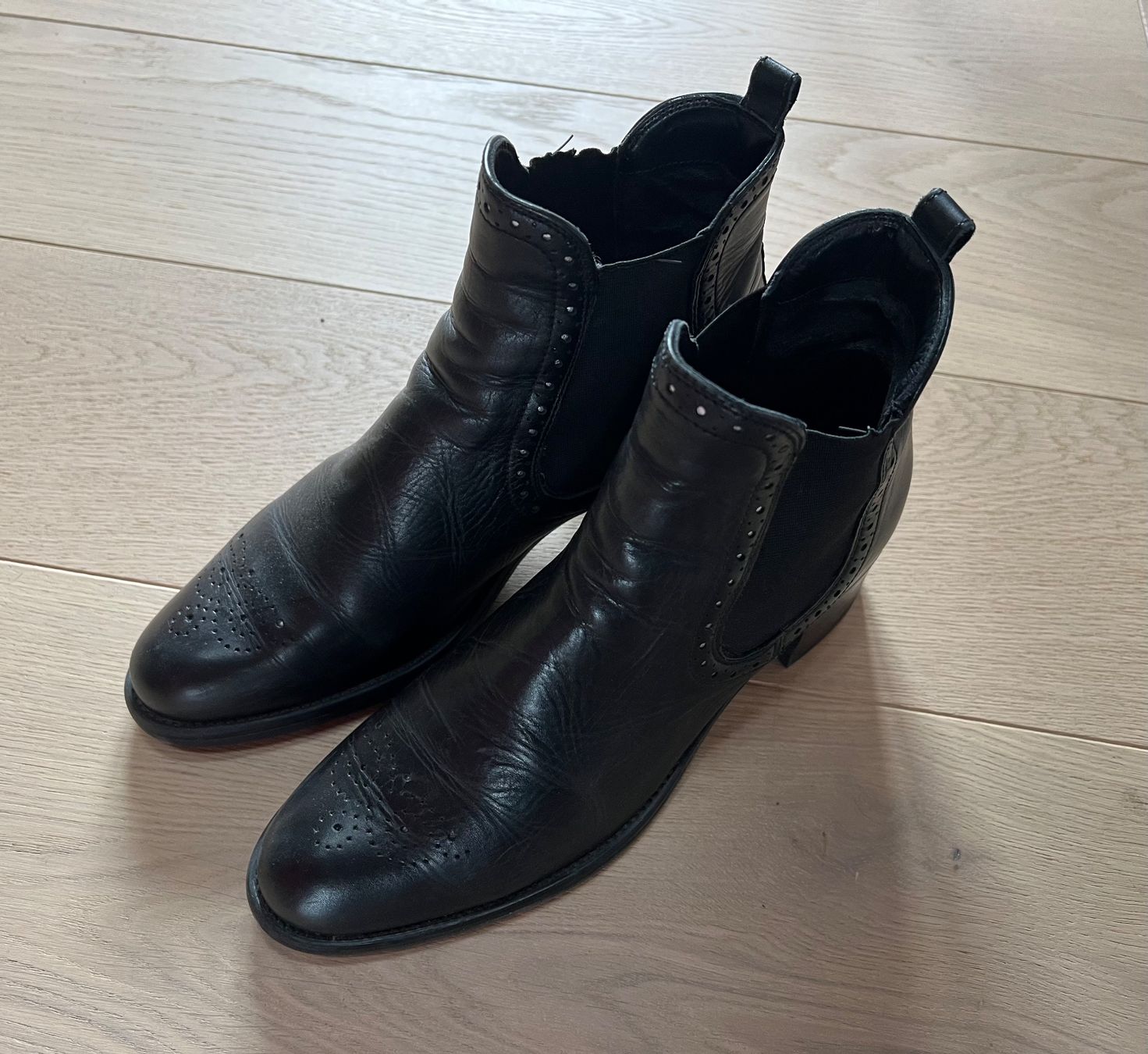 Scarpe da donna: Damenschuhe Grösse 39 mit Absatz – Nuovo (secondo la descrizione) da Solothurn venduto da Spicar 1