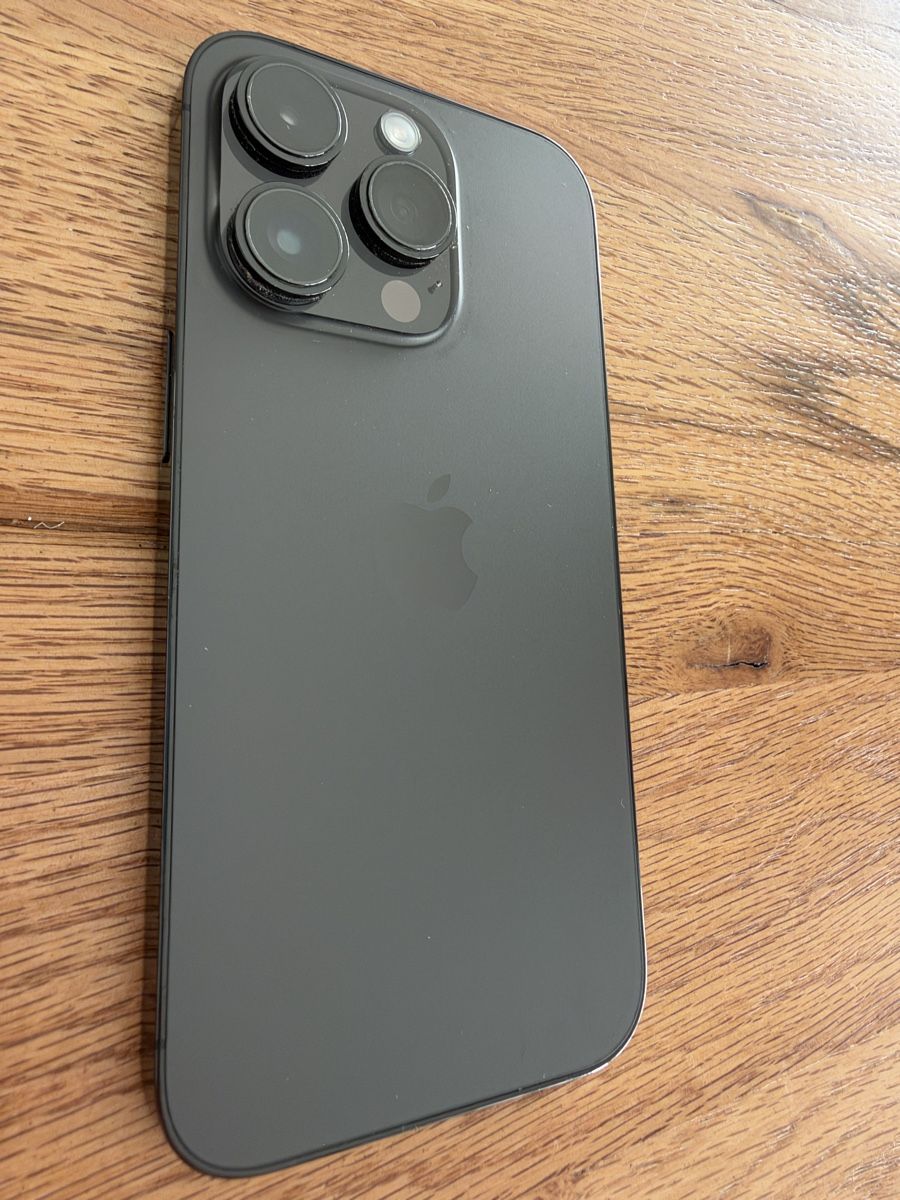 Apple Telefoni cellulari / Smartphones: iPhone 14 Pro Space Black 128GB – Usato da Zürich venduto da per03 1