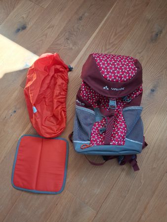 VAUDE Kinderrucksack mit Sitzkissen und Regenhuelle 10Liter