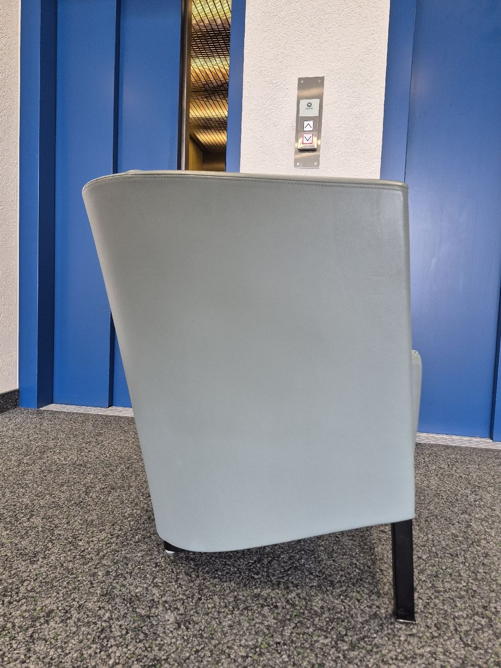 Moroso Sessel: Moroso Rich Sessel – Neu (gemäss Beschreibung) aus schaffhausen von Mar_Huber 5