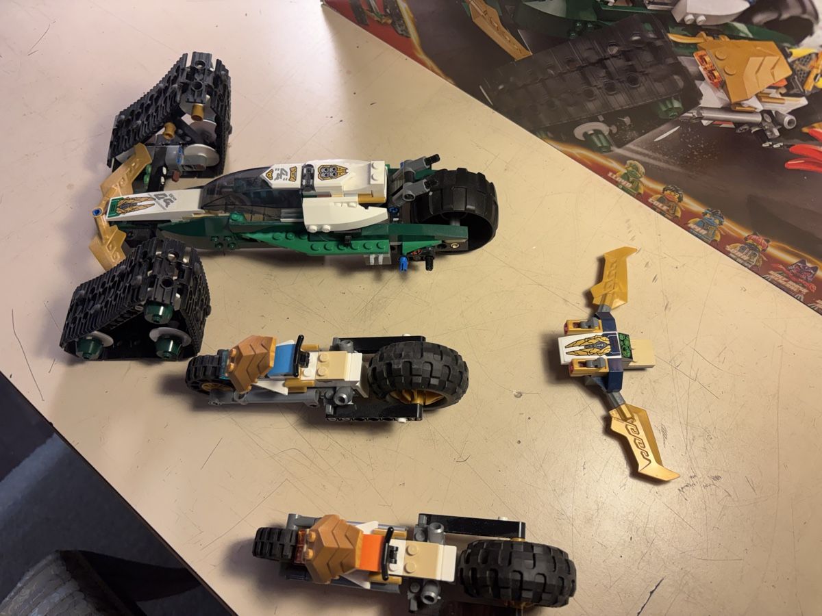 Lego Kit di costruzioni: Lego Ninjago Ninja Team Combo Vehicle – Usato da Möriken AG venduto da Classics16 2