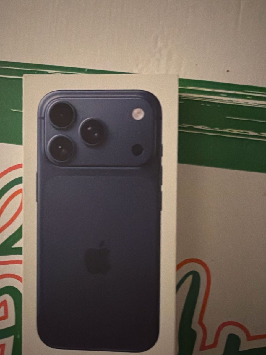 Apple Handys / Smartphones: iPhone 17 pro – Neu (gemäss Beschreibung) aus Bellinzona von kia_g2g9