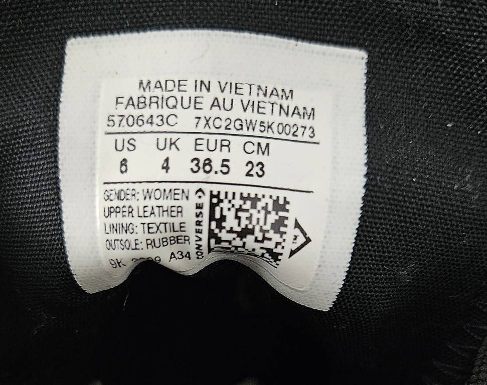 Scarpe da donna: Leder Converse Grösse 36.5 nur einmal getragen – Usato da Ostermundigen venduto da Calvinom 1