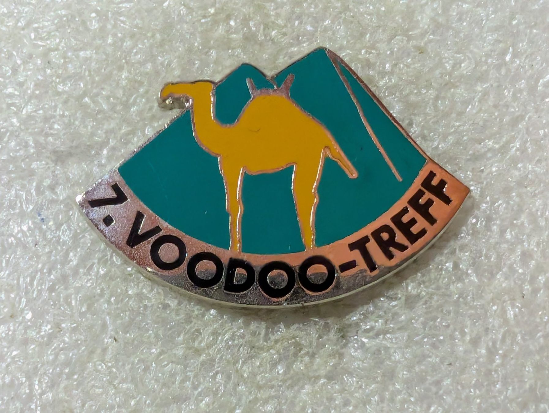Plaquettes & Badges: Ansteckpin 83: 7. Voodoo Treff – D'occasion à Oppligen par Pin-Fall-Shop