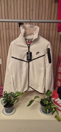 Nike Tech Fleece Hoodie weiss Creme Gr. S Neu mit Etik