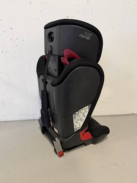 Sièges auto: Römer Britax – D'occasion à Dübendorf par Me0013 2