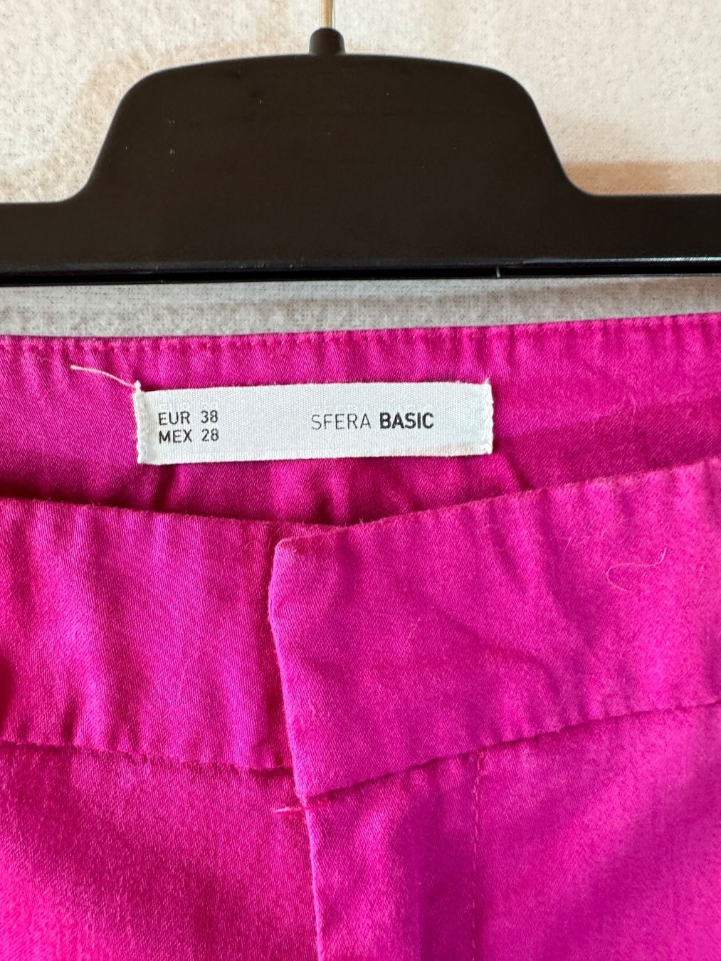 Pantaloni: pinke Hose von Sfera Gr. 38 – Usato da Grosswangen venduto da second_hand_dress 1