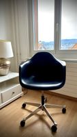 VITRA Eames PACC RE–Original Designklassiker| Neuwertig