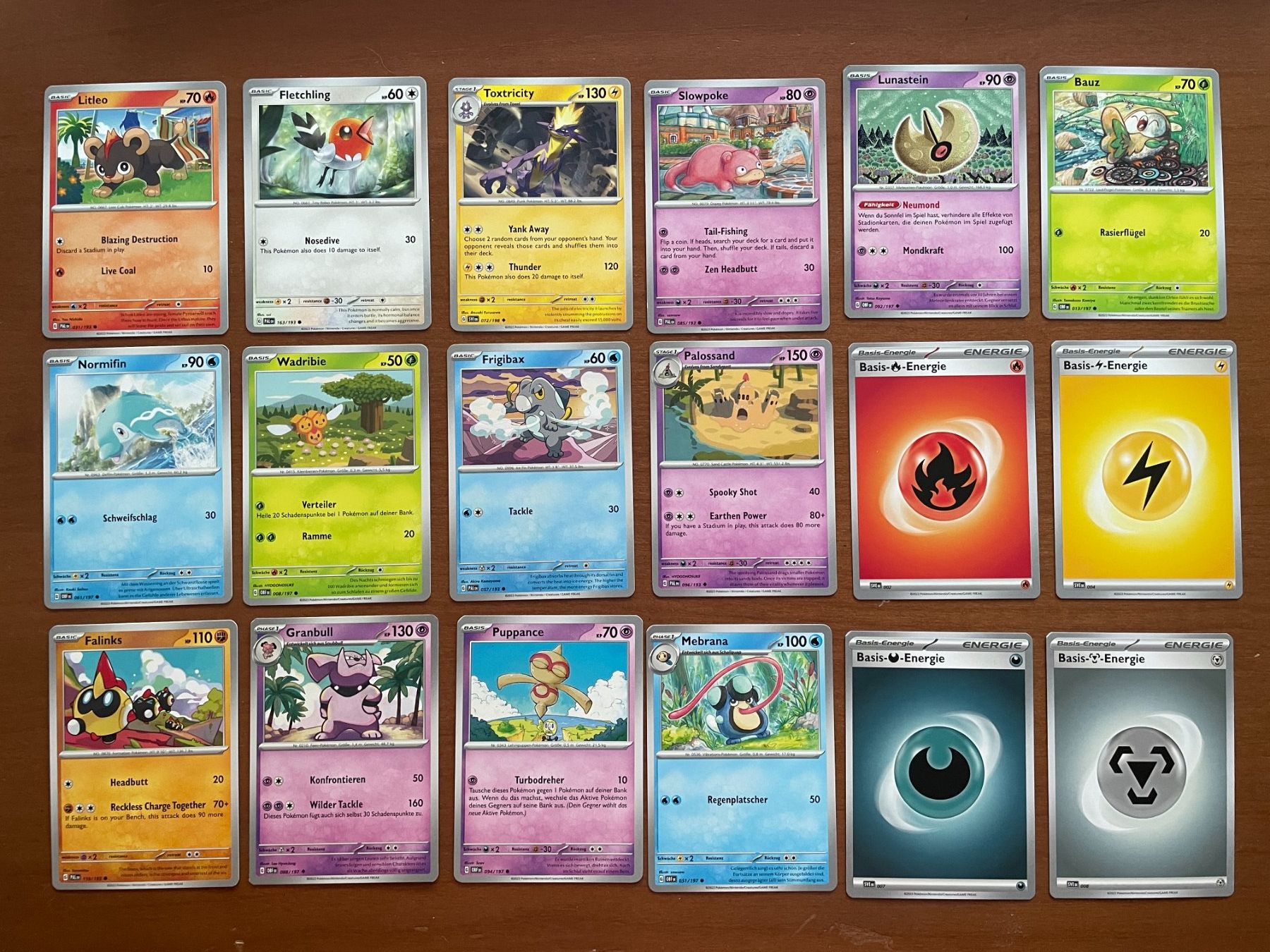 Pokémon Cartes à collectionner: Pokemon Karten Set (Versand gratis) – Neuf (Voir description) à Chur par Angerson