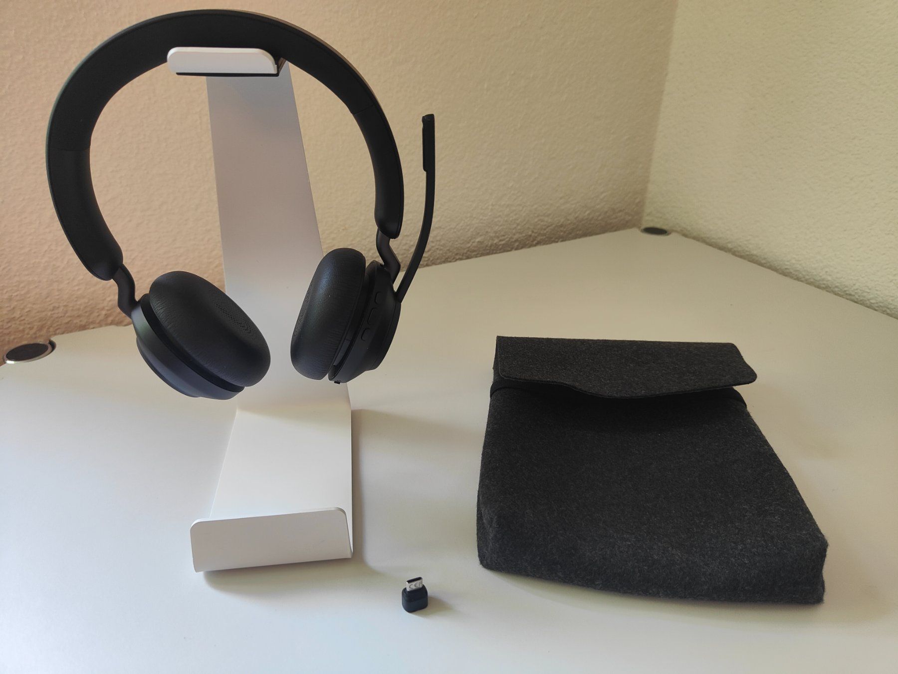 Jabra Cuffie: Jabra Evolve2 65, USB-C Version – Usato da Winkel venduto da 89Q2DF3