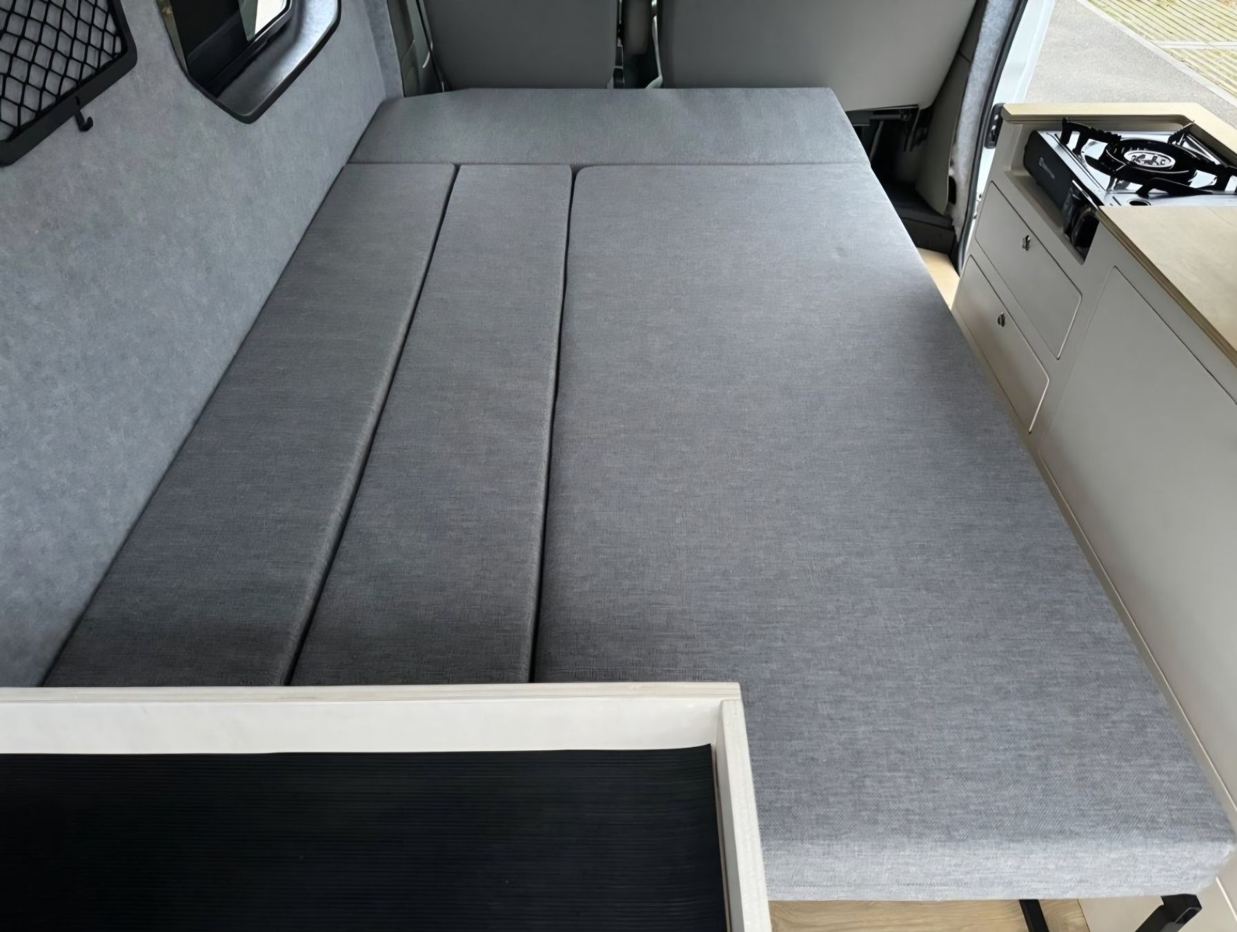 Camping Fahrzeuge: Renault Trafic sCi95 – Gebraucht aus Zürich von Racula11 7