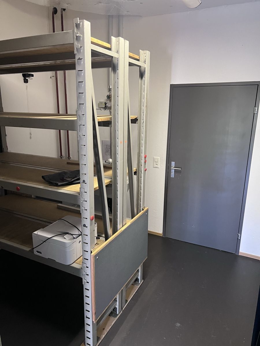 Regale: Schwerlast Regale – Gebraucht aus Pfäffikon ZH von fdemuth