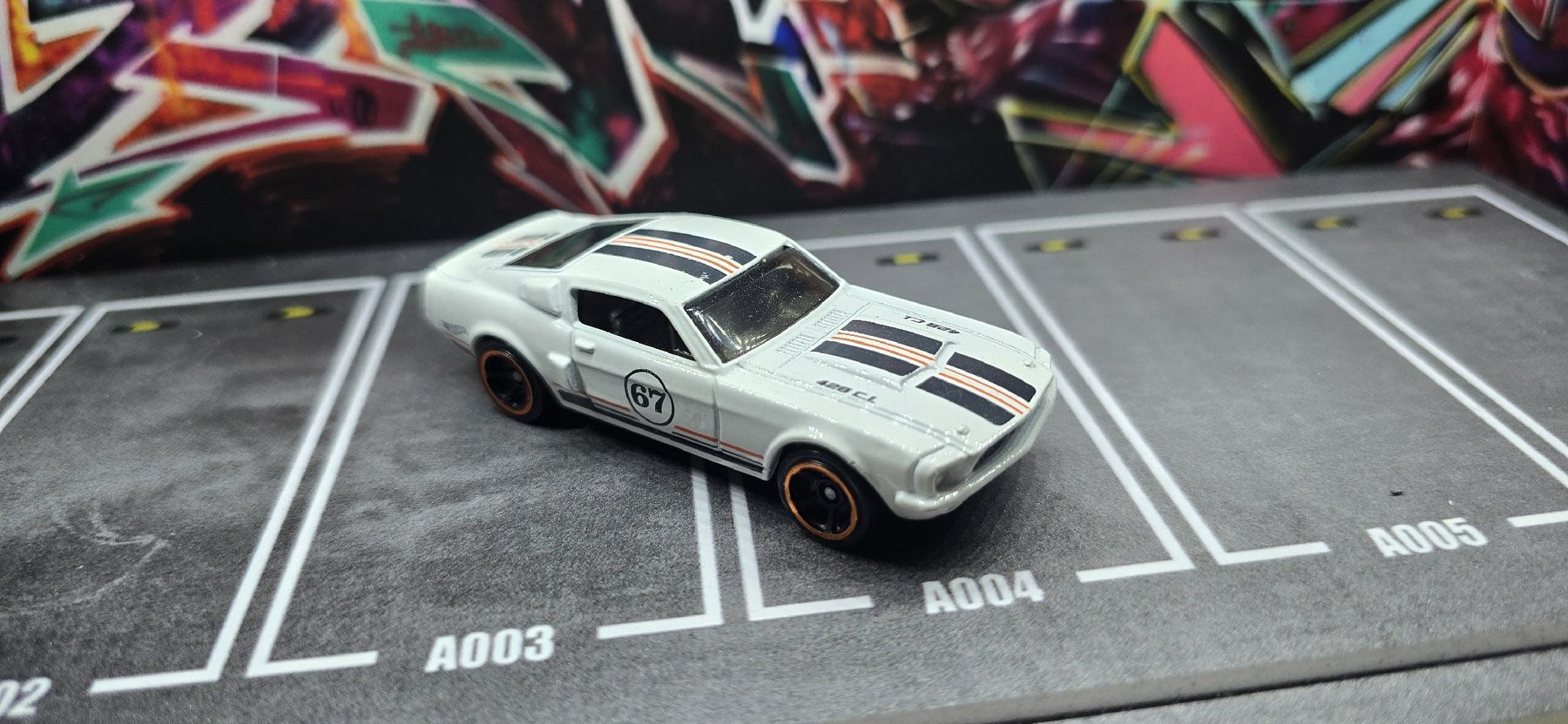 Hot Wheels Modellini d'auto: Hot Wheels Ford Mustang  – Nuovo (secondo la descrizione) da Frauenfeld venduto da ufo_yk6c