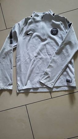 Fussball-Langarmshirt