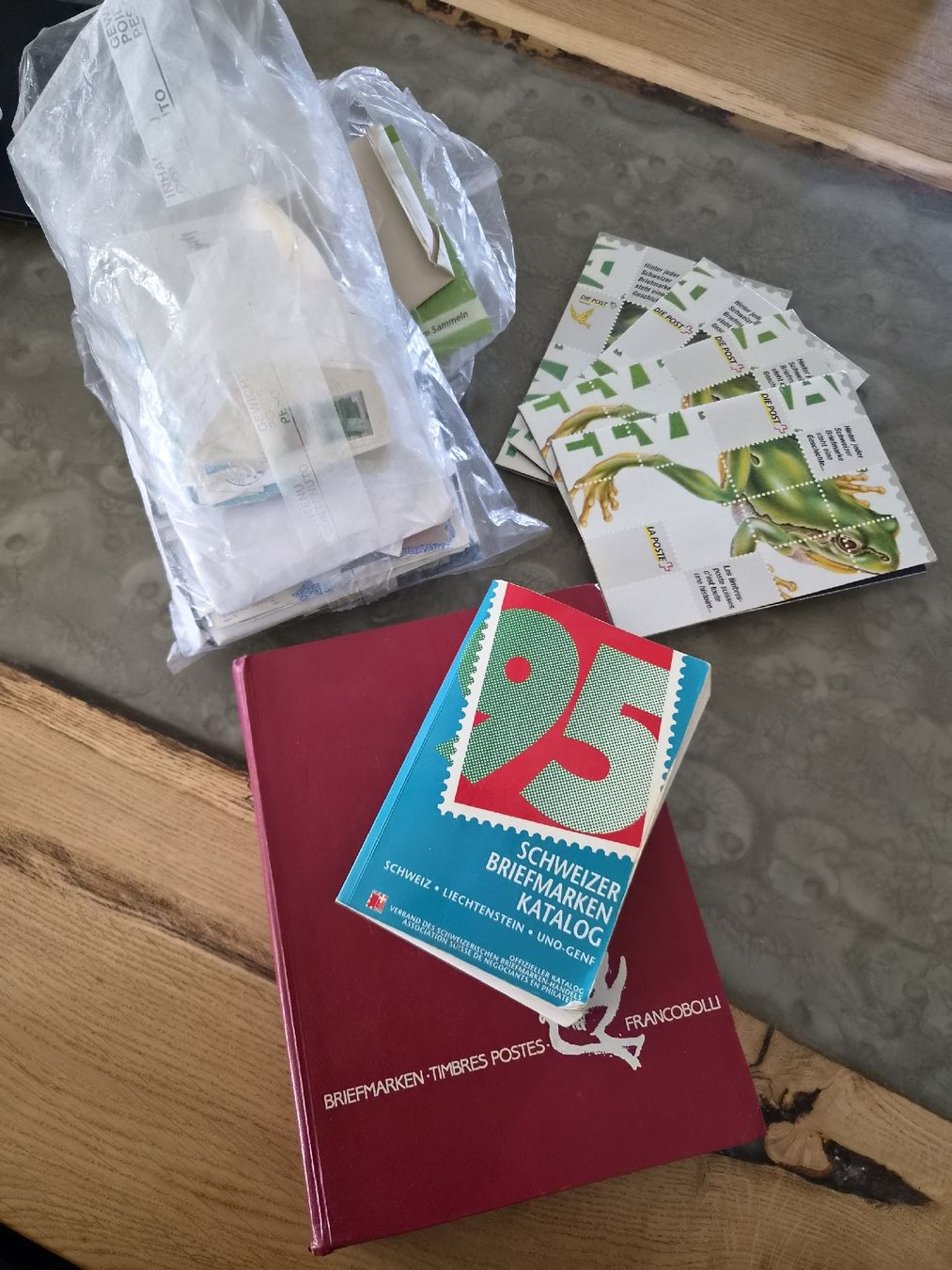Tutti i francobolli: grosse Briefmarkensammlung – Usato da Huttwil venduto da eltolu 1
