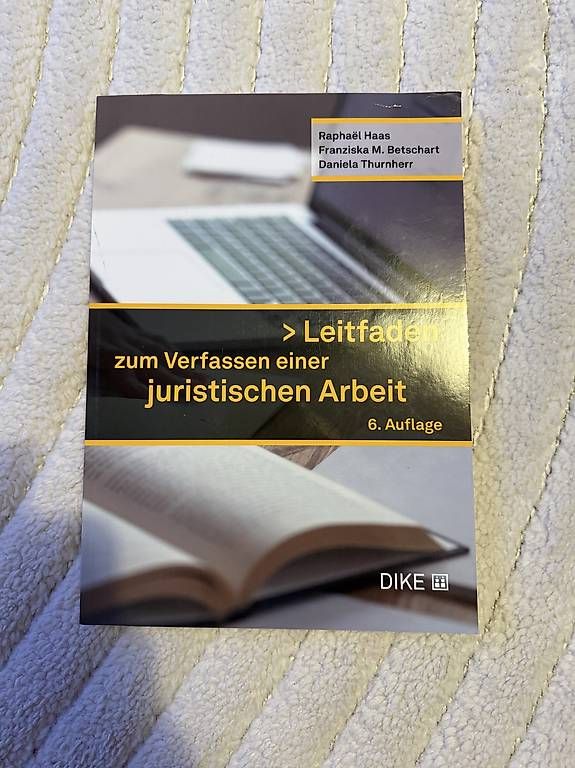 Libri: Jura Studium Starterset 1. & 2. Semester – Usato da Olten venduto da leoniee290118 3
